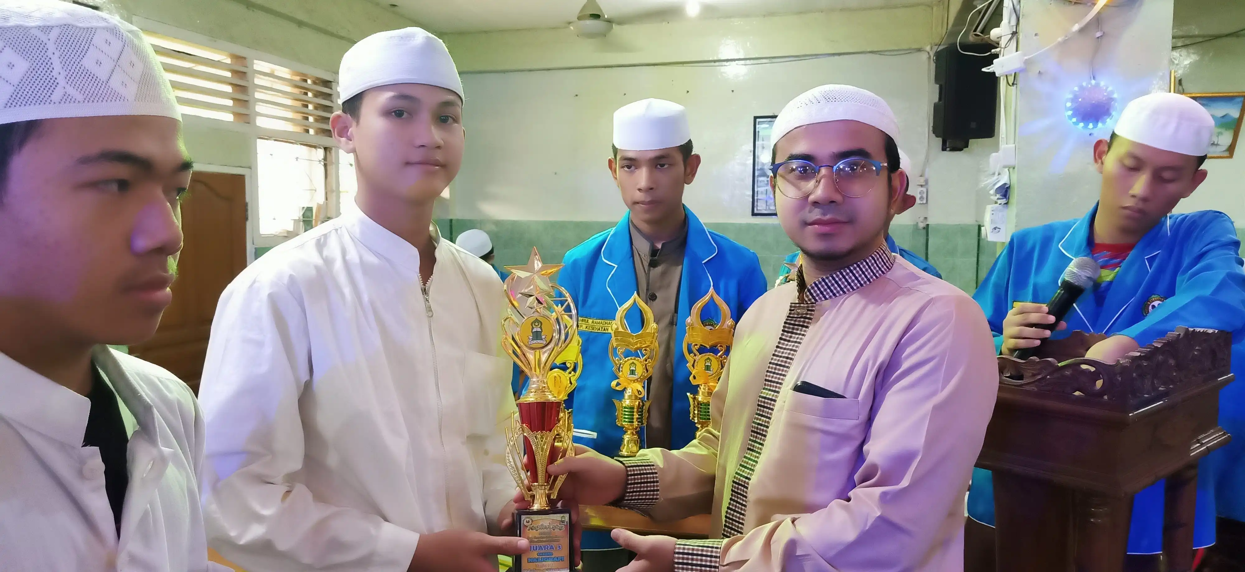 Pembagian Hadiah 71